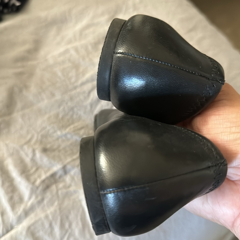 Tory Burch ballet flats size 7🖤 - Picture 3 of 4